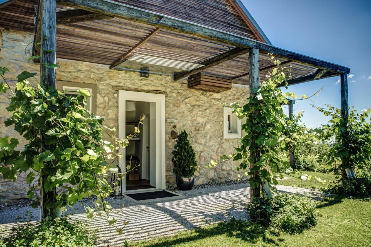 Winzarei, Weingut Tement Villa Berghausen Dış mekan fotoğraf