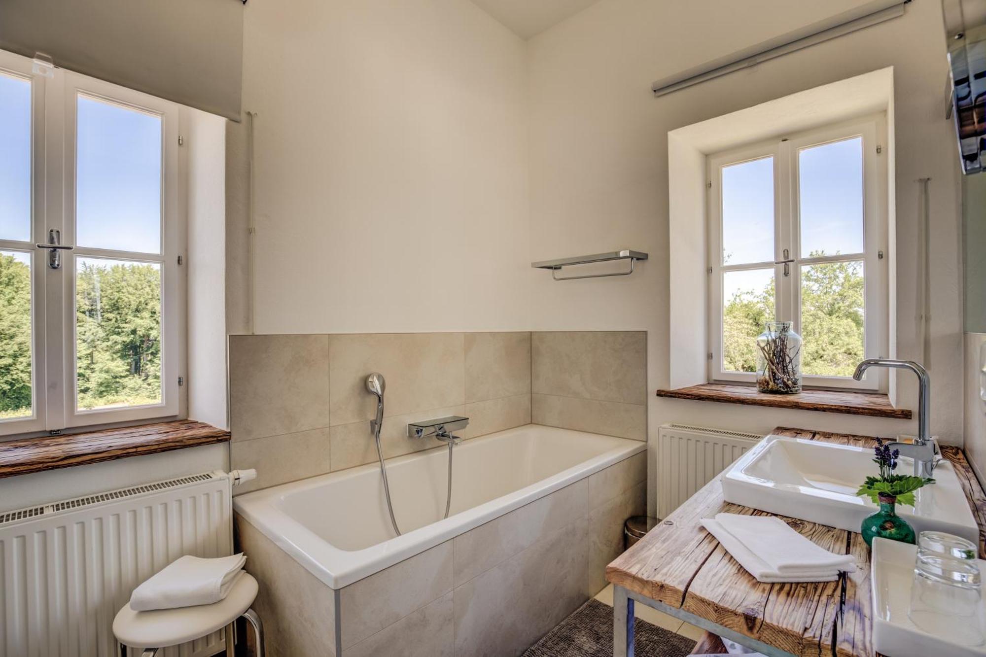 Winzarei, Weingut Tement Villa Berghausen Dış mekan fotoğraf